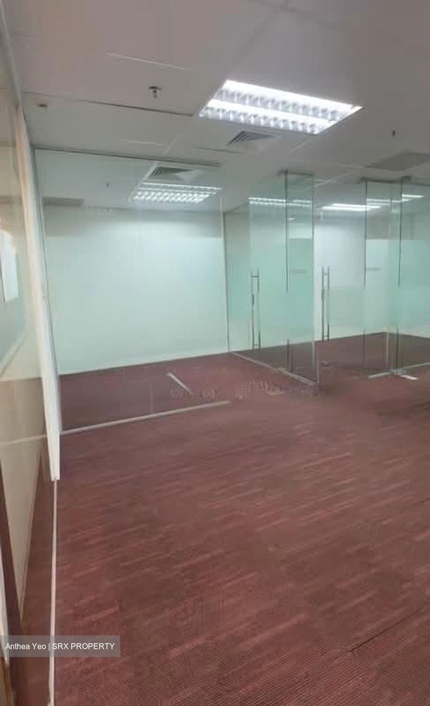 Sunshine Plaza (D7), Office #628572861